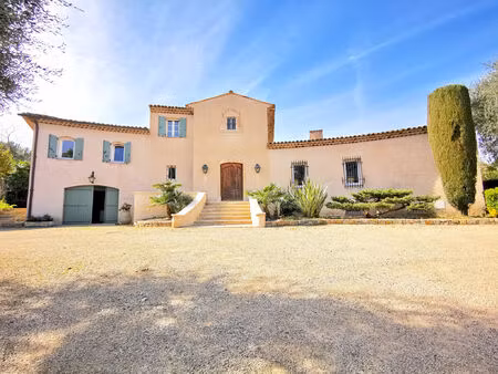 location maison 6 pièces 284 m² à mouans-sartoux (06370)