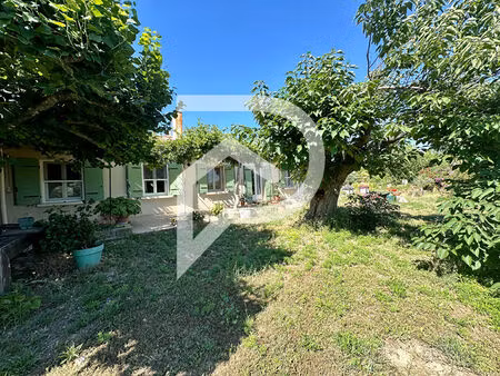vente maison 6 pièces 138 m² cucuron (84160)
