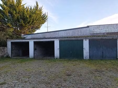 vente garage et parking à étel (56410) : à vendre / étel