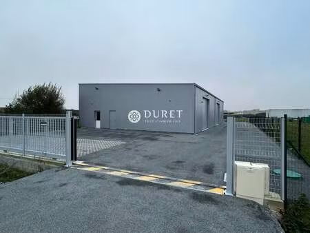 location bureaux et commerces à vallet (44330) : à louer / 309m² vallet