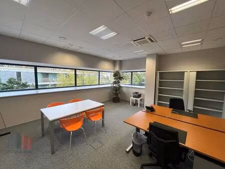 bien professionnel à louer à melle € 895 (l3vub) - panorama b2b gent kantoren | zimmo