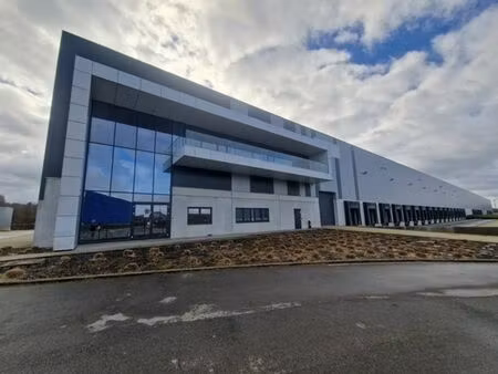 entrepôt logisitque de 25.483m²