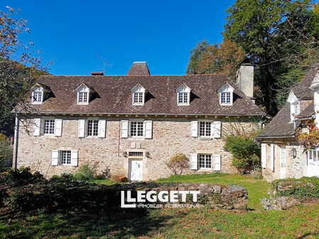 maison 14 pièce(s)  lapleau