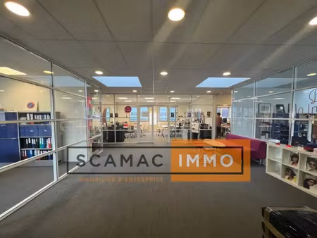 local d'activités de 528m²