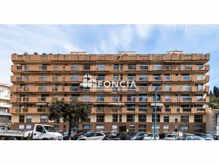 borrigo nausica  vendu loue appartement de deux pieces d' environ 50m2 traversant  avec te