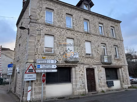 location local commercial ou professionnel avec terrasse et