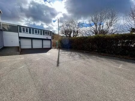 location local industriel 260 m² à villars (42390)