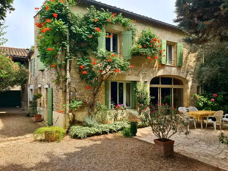 vente maison 8 pièces 265m2 aimargues 30470 - 639000 € - surface privée