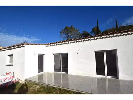 vente maison 4 pièces 108 m² à tourrettes (83440)  420 000 €