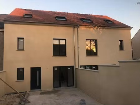 maison de luxe de 6 pièces en location à montmagny  île-de-france