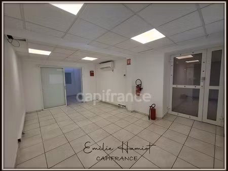 local professionnel à louer fort de france 13 pièce(s) 310m2 6 200€/mois ht/hc