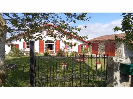 vente maison 9 pièces 280 m² à cauneille (40300)  598 000 €