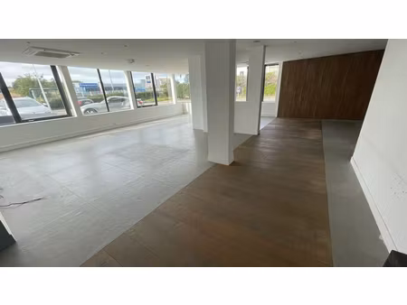 local commercial orgeval 197 m2 - rn 13