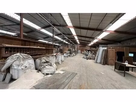 entrepôt de 2.800m² à vendre à meulebeke