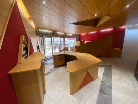 immeuble le creusot 300 m2