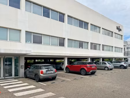 espace de bureau tout compris pour vous-même et votre équipe à marignane  floricity