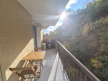 a louer 1 piece meuble