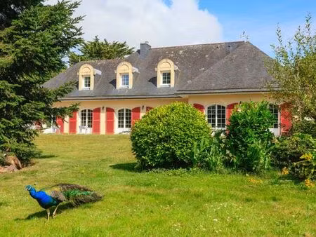 maison de 10 pièces de luxe en vente dirinon  france