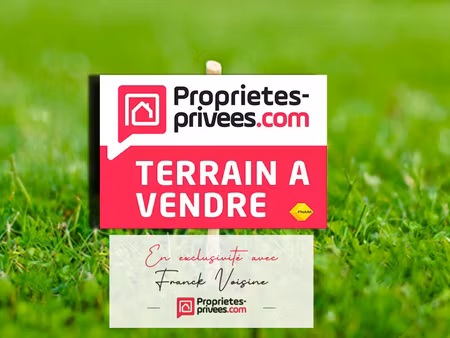a vendre en exclusivité le boupere centre terrain constructible de 710 m2 libre de constru