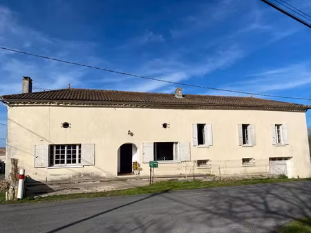 vente maison 5 pièces 116.06 m² à saint-pey-de-castets (33350)  91 590 €