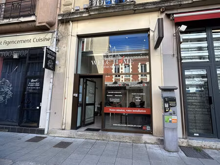 vente local commercial 37m2 grenoble 38000 - 90000 € - surface privée