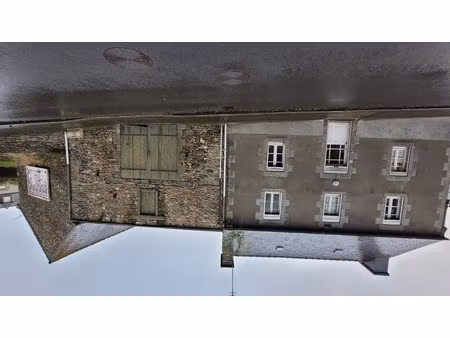 vente à vendre – maison en pierre dans le bourg de lanfains  proche de quintin (22)
