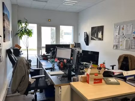 locaux d'activités à louer dans le parc d'activités de la verdière à velaux