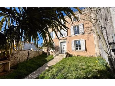 maison fressines m² t-6 à vendre  205 000 €