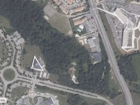 vente terrain 35289 m² valence (26000)