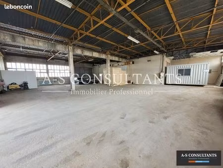 local d'activite 730 m² saint-pierre-de-chandieu