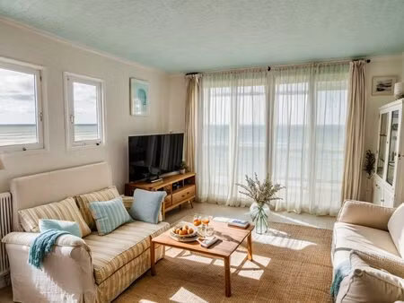 belle maison avec piscine