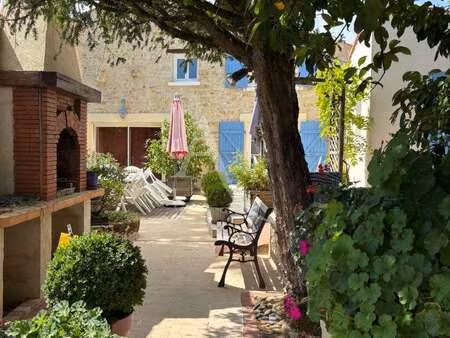 vente maison à pissotte (85200) : à vendre / 140m² pissotte