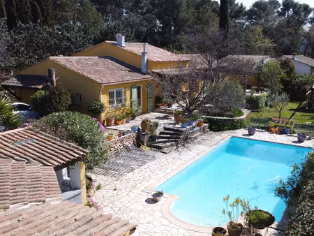 maison/villa de standing à le castellet