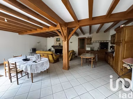 vente maison 6 pièces 125 m² à montboyer (16620)  154 000 €