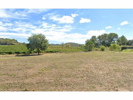 vente terrain 2551 m² pierrefeu-du-var (83390)