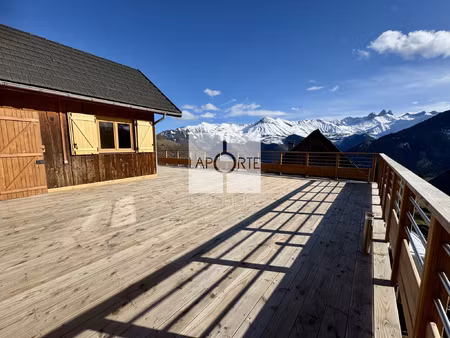 chalet de prestige de 329m2 avec sauna et jacuzzi
