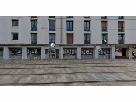 local commercial besancon 5 pièce(s) 245 m2