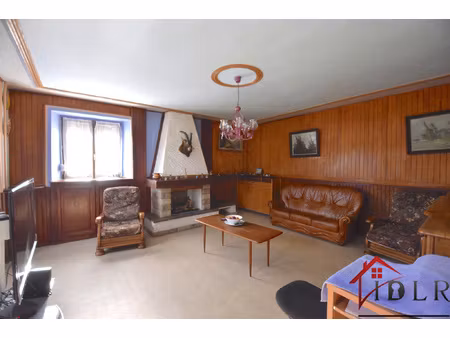 maison individuelle 6 pièces et grandes dépendances