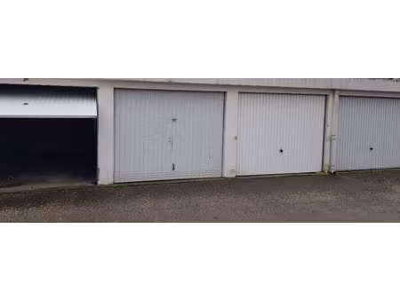 parking / box 13 m2