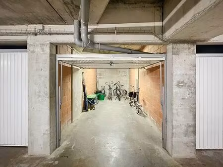 garage box (16 m²) à vendre près de ster der zee à koksijde.