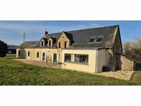 maison de 275 m² à nuille-sur-vicoin