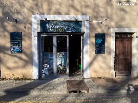 local commercial 38 m²