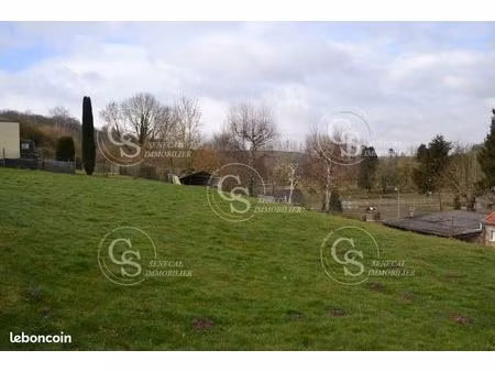 terrain 719 m² charleval