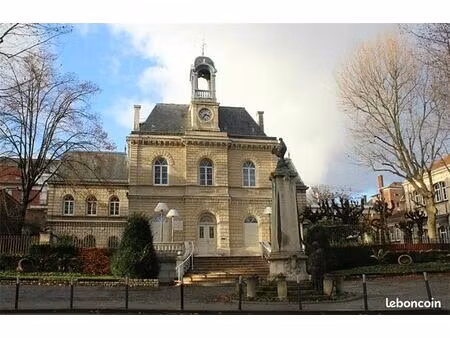 salle de sport 635 m² villejuif