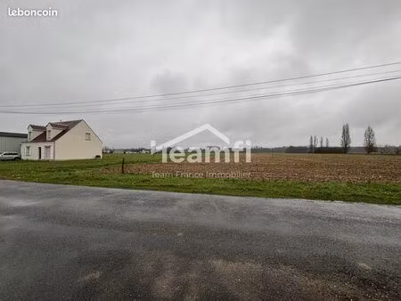 terrain 1061 m² germigny-des-prés