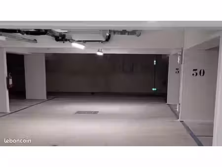 parking a louer