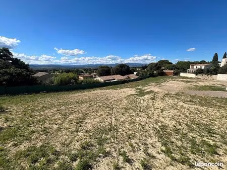 terrain 1 250 m² le pouget
