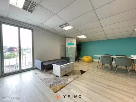 bureaux 100 m² buchelay