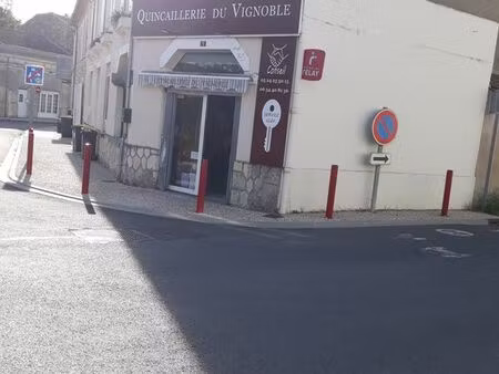 quincaillerie diverse