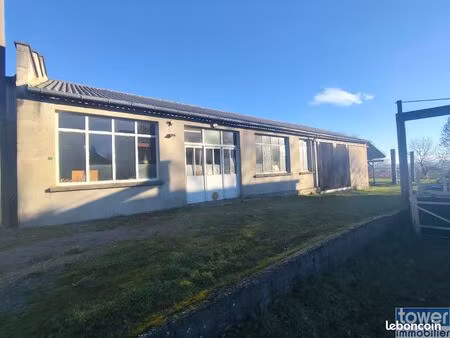 atelier 343 m² rieupeyroux